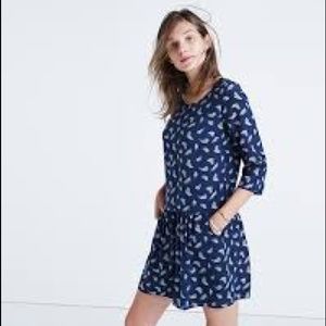 Madewell et Sézane Silk Anna Drop-Waist Dress in Leaf Print